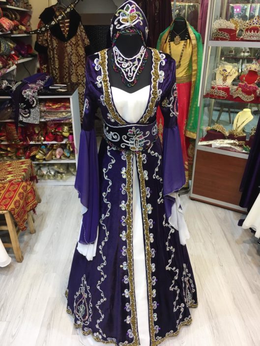 istanbul-kiralik-bindalli-mor-sari-islemeli-1-529x705 İSTANBUL KİRALIK BİNDALLI MODELLERİ